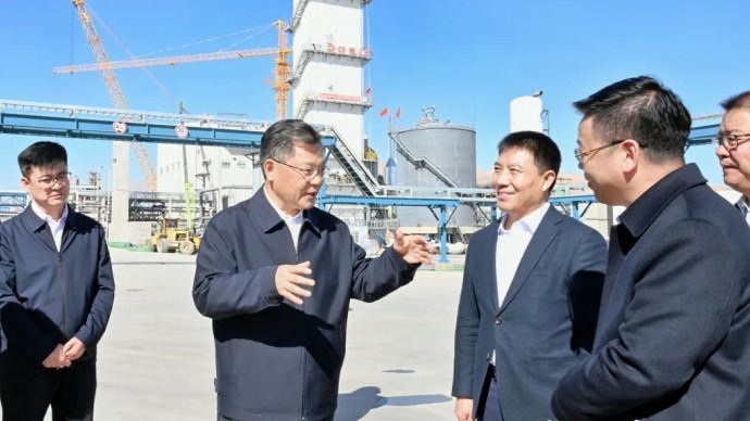 ������ڽ������Ҵ�е��й�ҵ���ø�������������