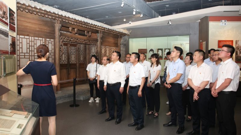 PG�ͽ�Ů�����ſ�չ�����Ű���������⵳�ջ