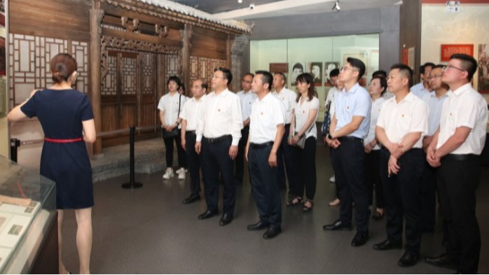 PG�ͽ�Ů�����ſ�չ�����Ű���������⵳�ջ